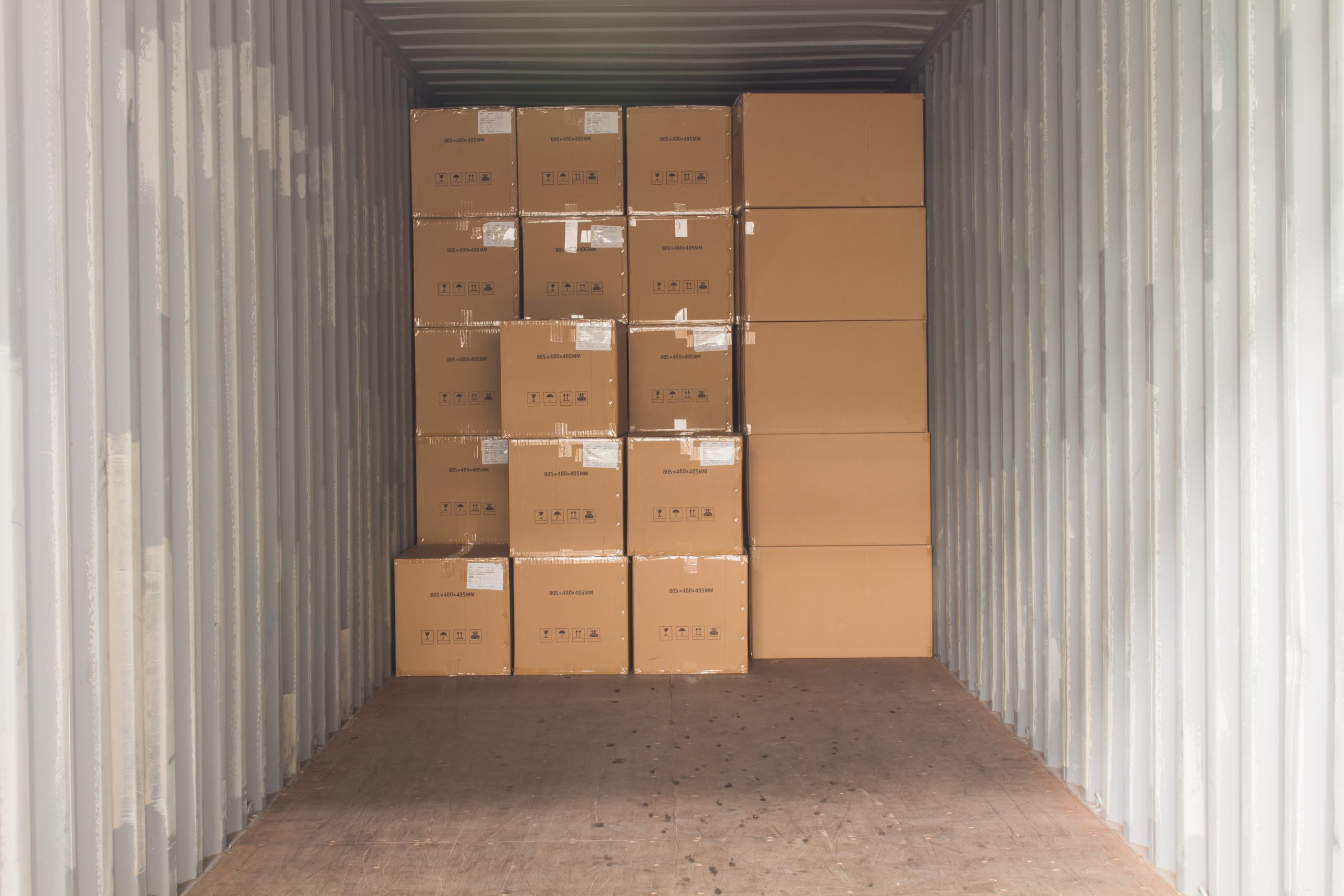 The cartons with loading into of container The cartons with loading into of container